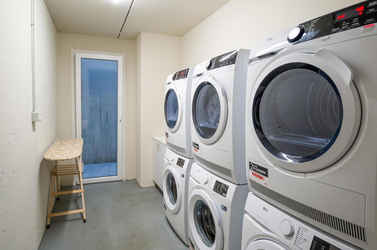Ah Porticcioli Boutique Apartments San Felice del Benaco Dış mekan fotoğraf
