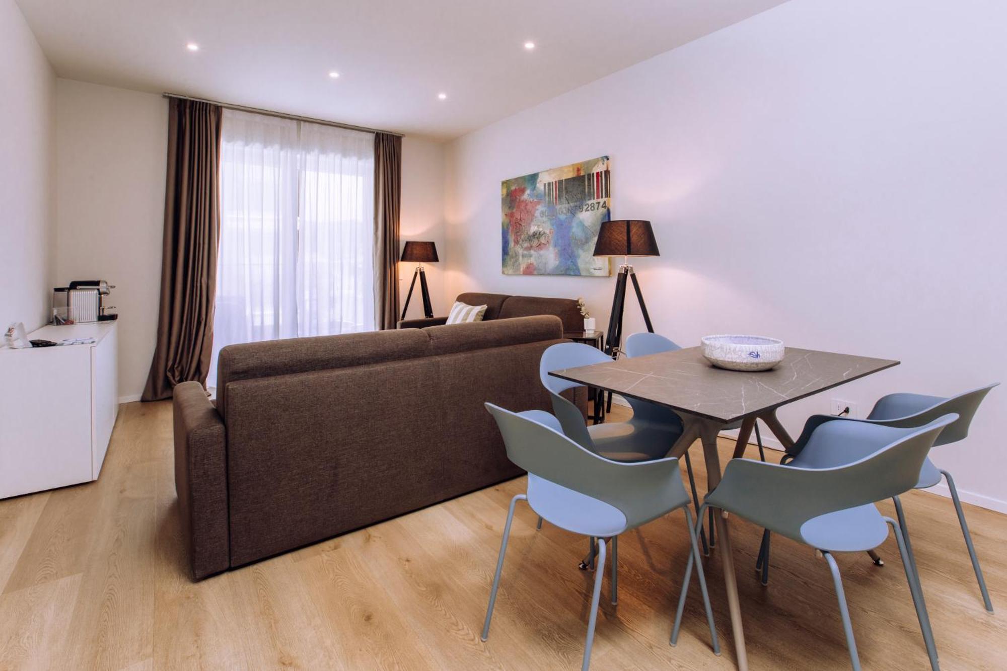Ah Porticcioli Boutique Apartments San Felice del Benaco Dış mekan fotoğraf