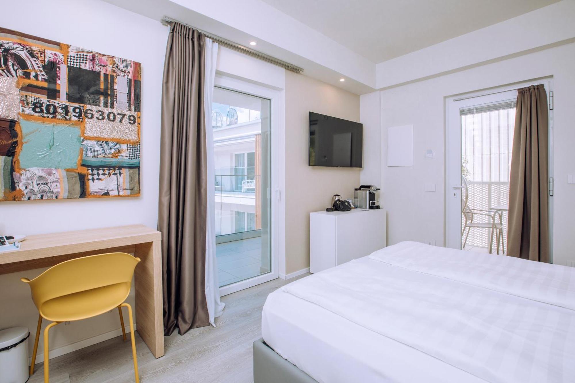 Ah Porticcioli Boutique Apartments San Felice del Benaco Dış mekan fotoğraf